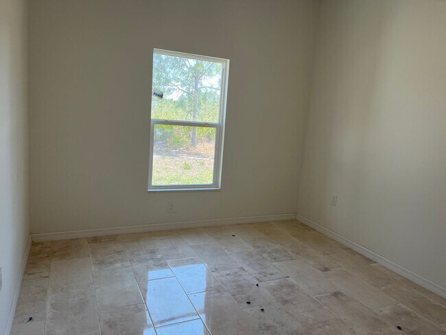 Building Photo - Brand New Construction-Large 3 bedroom, 2 ...