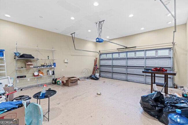 Building Photo - 1209 Heartwood Ave