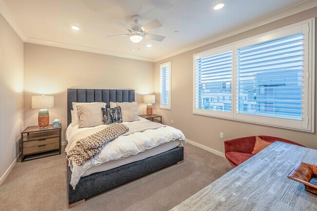 Building Photo - 113 Bowery