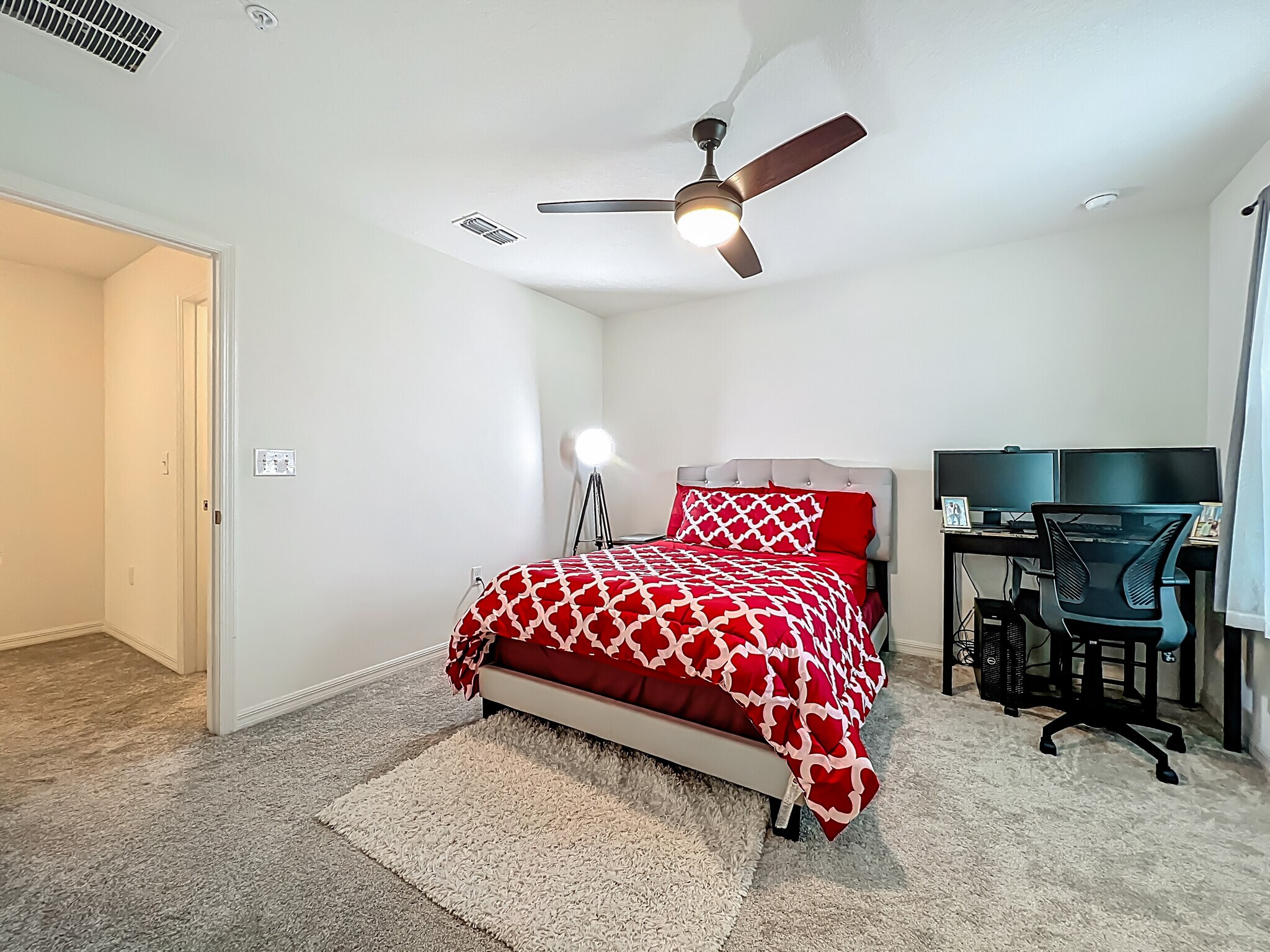 Building Photo - 3769 Hampton Chase Ln