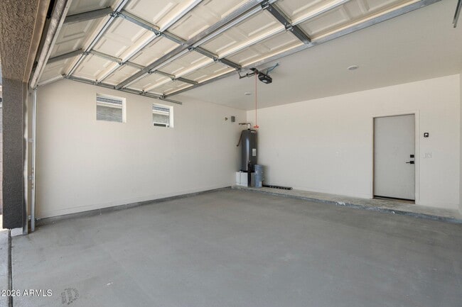 Building Photo - 125 W Latona Rd