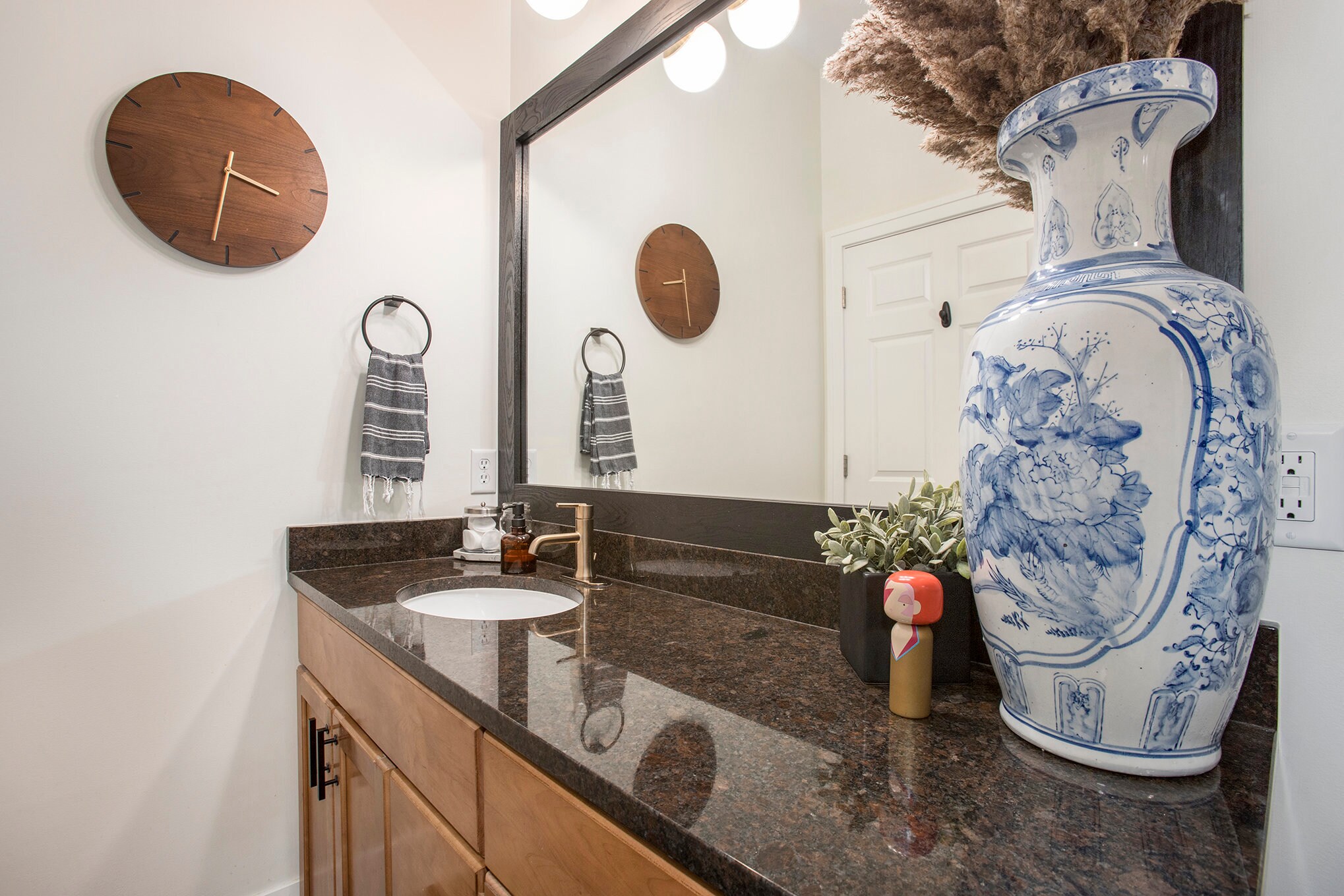 Primary Bath 2 - 430 Union Ave NE