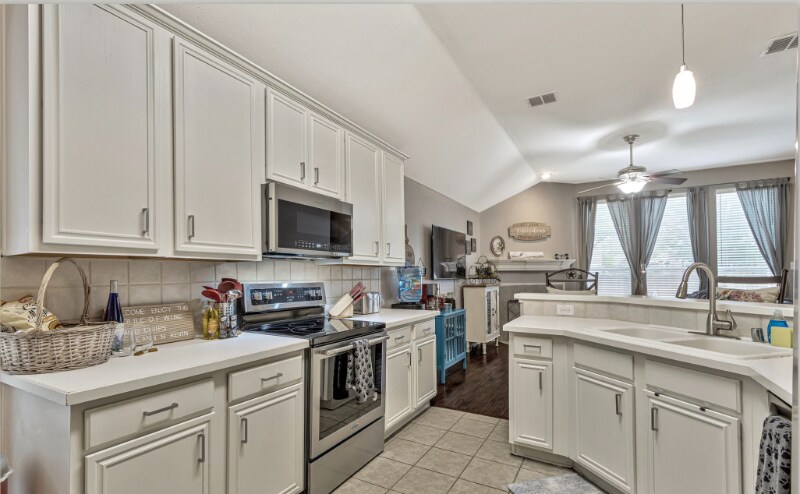 Building Photo - 7187 Prairie Flower Ln