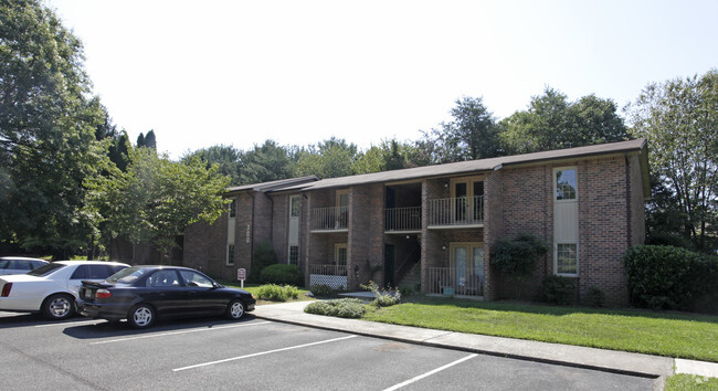 Primary Photo - Belle Meade Apartments