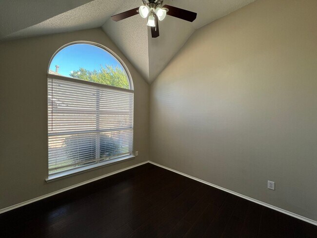 Building Photo - Fort Worth Texas Homes For Rent "Keller ISD"
