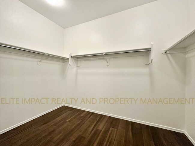 Building Photo - 6514 E Via Arroyo Azul