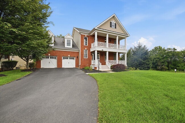 Building Photo - 24267 Purple Finch Dr