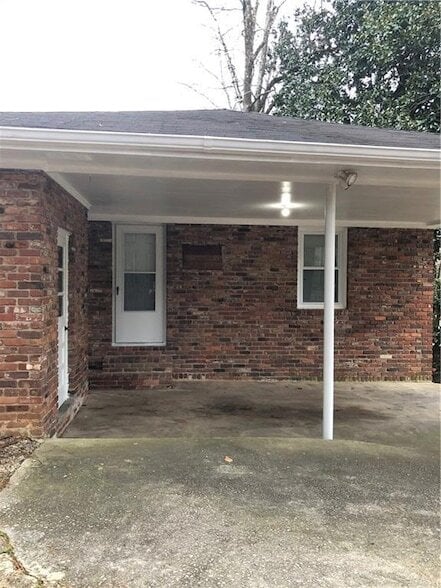 Building Photo - 1048 Mantissa St NW