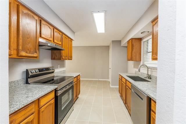 Building Photo - 1017 Bass Dr