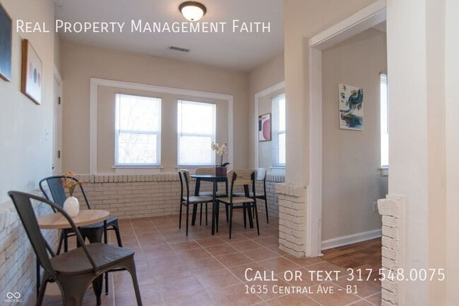 Building Photo - 1635 Central Ave