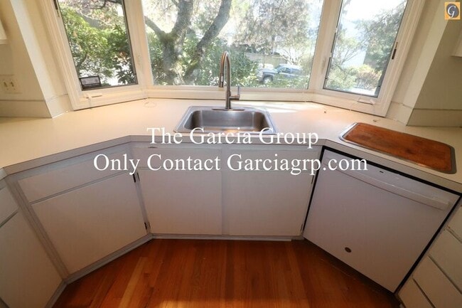 Building Photo - 1493 SW 66th Ave