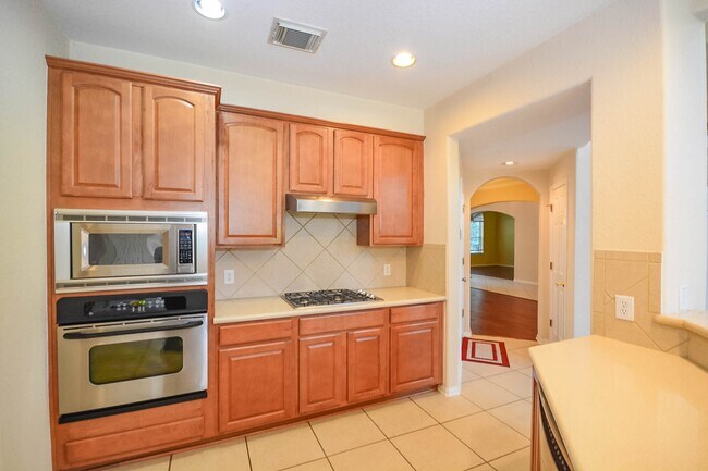 Building Photo - 3211 Chapel Creek Way
