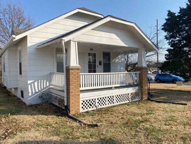 Building Photo - 2080 SW Washburn Ave