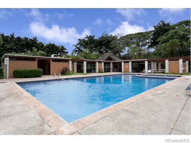 huge pool and hot tub - 98-410 Koauka Loop