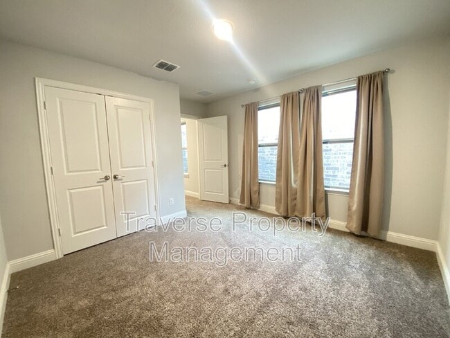 Building Photo - 115 Peach Orchard Ln