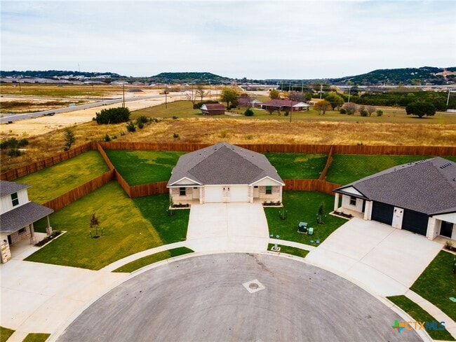 Building Photo - 110 Levi Ct