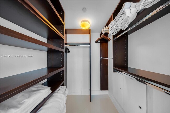 Building Photo - 6801 Collins Ave