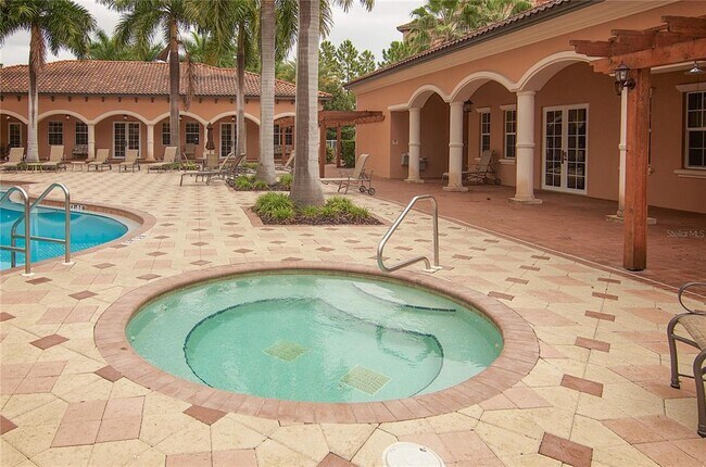 Building Photo - 5591 Cannes Cir