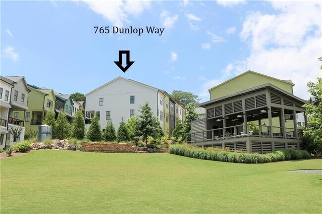 Building Photo - 765 Dunlop Way