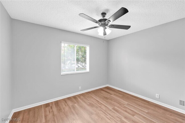 Building Photo - 7791 Esmeralda Way