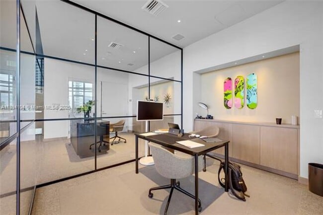 Building Photo - 500 Alton Rd