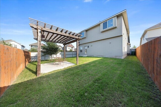 Building Photo - 6110 Principale Dr