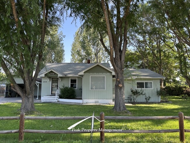 Primary Photo - 2315 Cherry St
