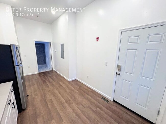 Building Photo - 2339 N 17th St