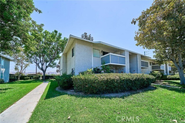 Building Photo - 26200 W Redlands Blvd