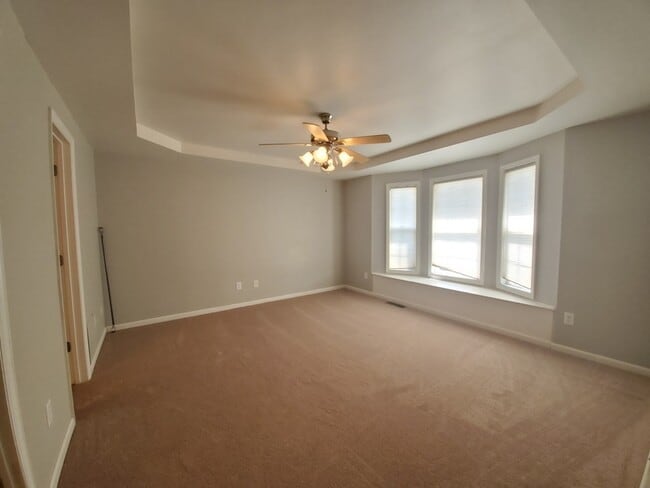 Building Photo - 426 Northview~ Sunset Ridge