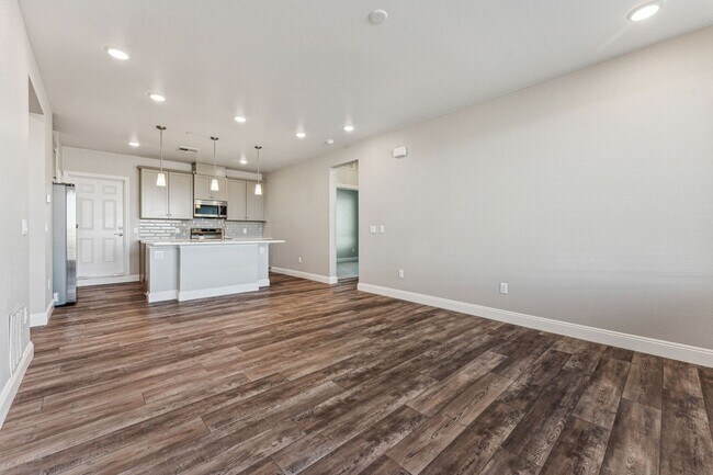 Building Photo - 16860 Askins Lp