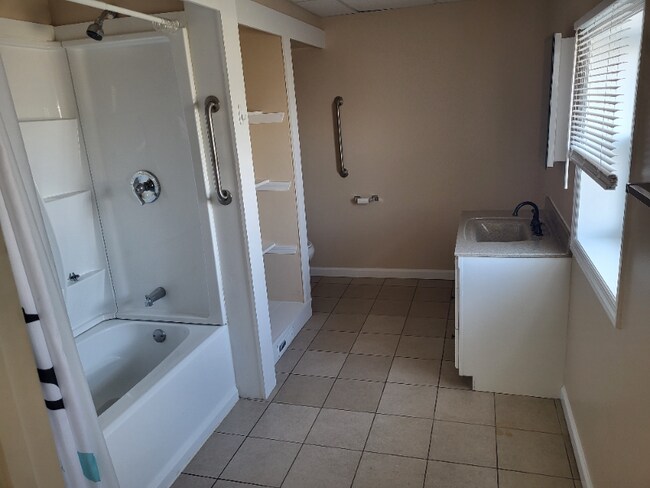 Building Photo - 7000 Pennsylvania Ave