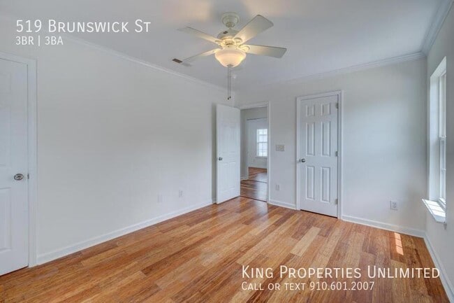 Building Photo - 519 Brunswick St