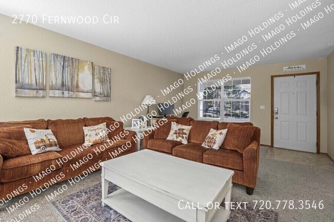 Building Photo - 2770 Fernwood Cir