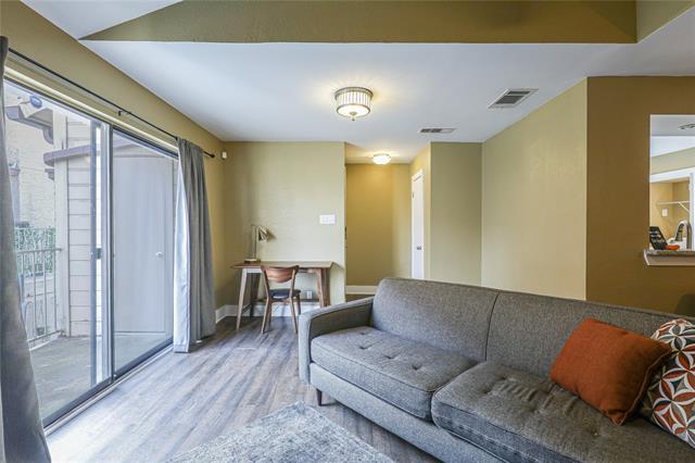 Building Photo - 4777 Cedar Springs Rd