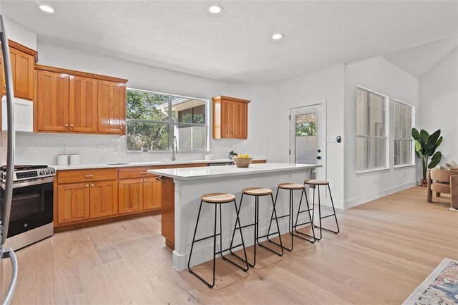 Building Photo - 105 Musket Dr