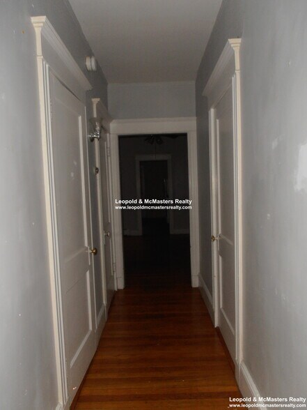 Building Photo - 16 Quint Ave