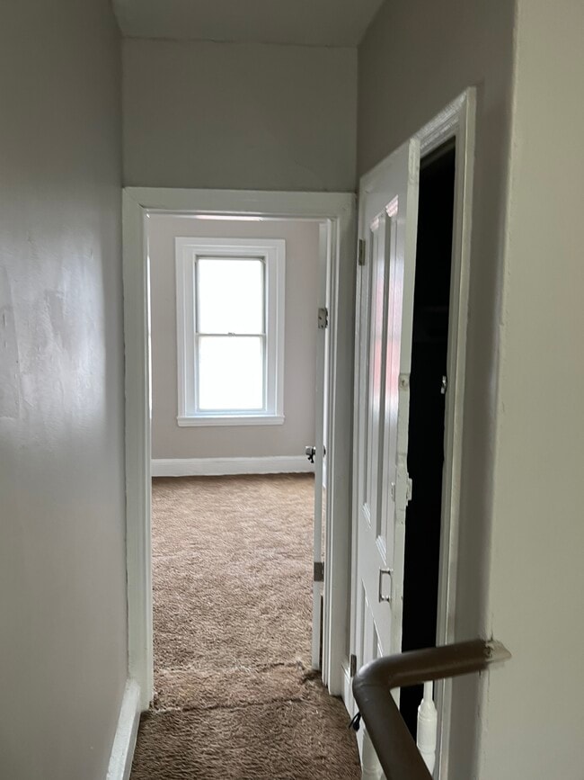 Building Photo - 2361 N Cleveland St