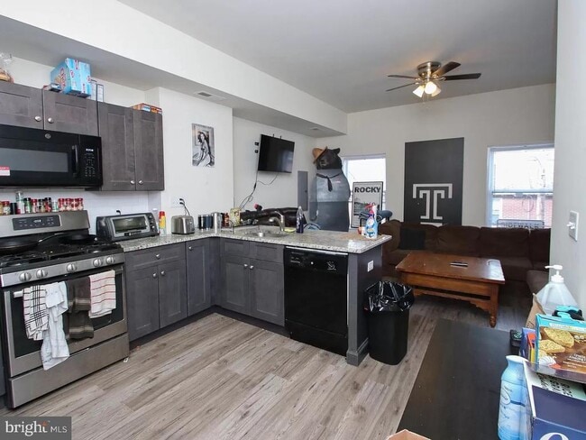 Building Photo - 1515 N Bouvier St