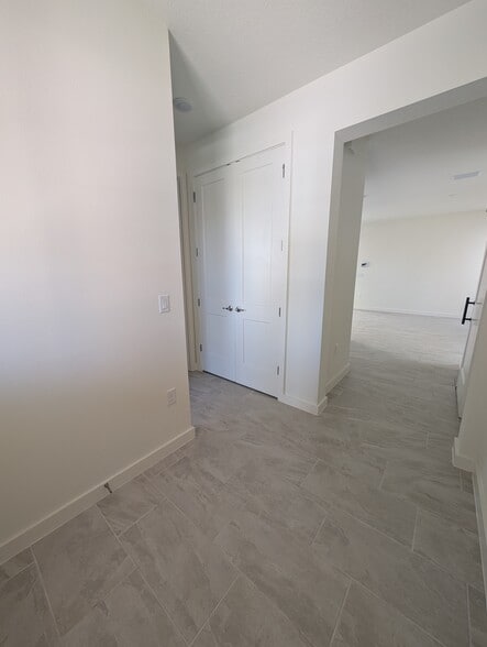 Building Photo - 1967 Iorio St