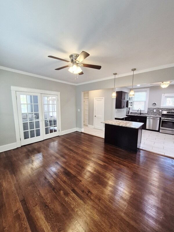 Building Photo - 2723 Fendall Ave