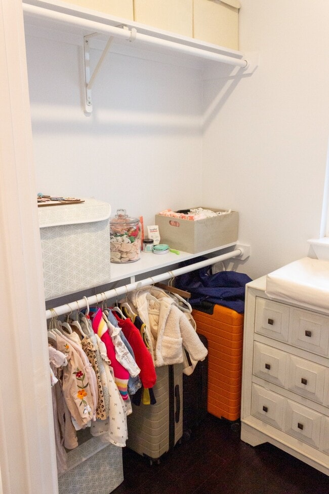 Building Photo - 1409 Singleton Ave