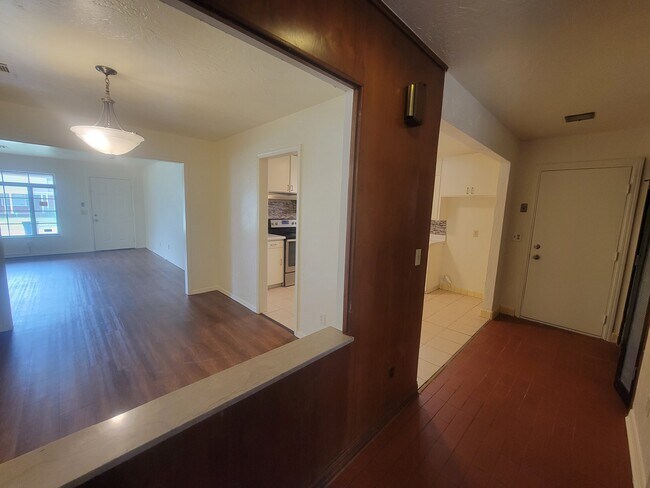 Building Photo - 4209 NW 17th St