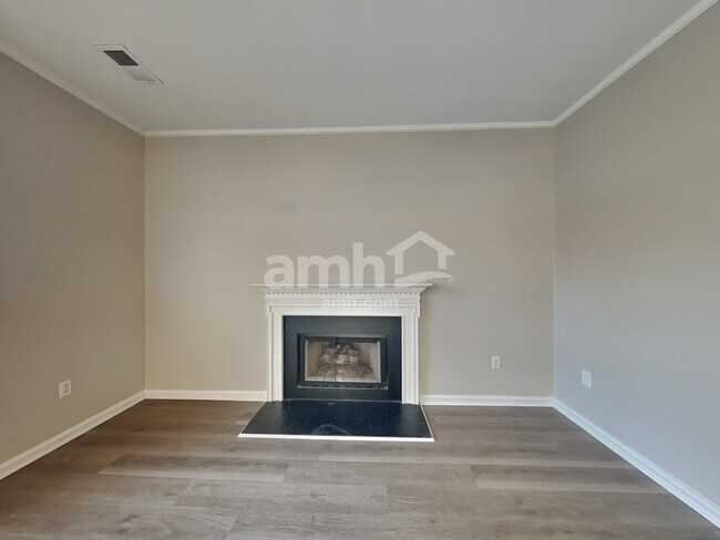 Building Photo - 3 Wingcup Way