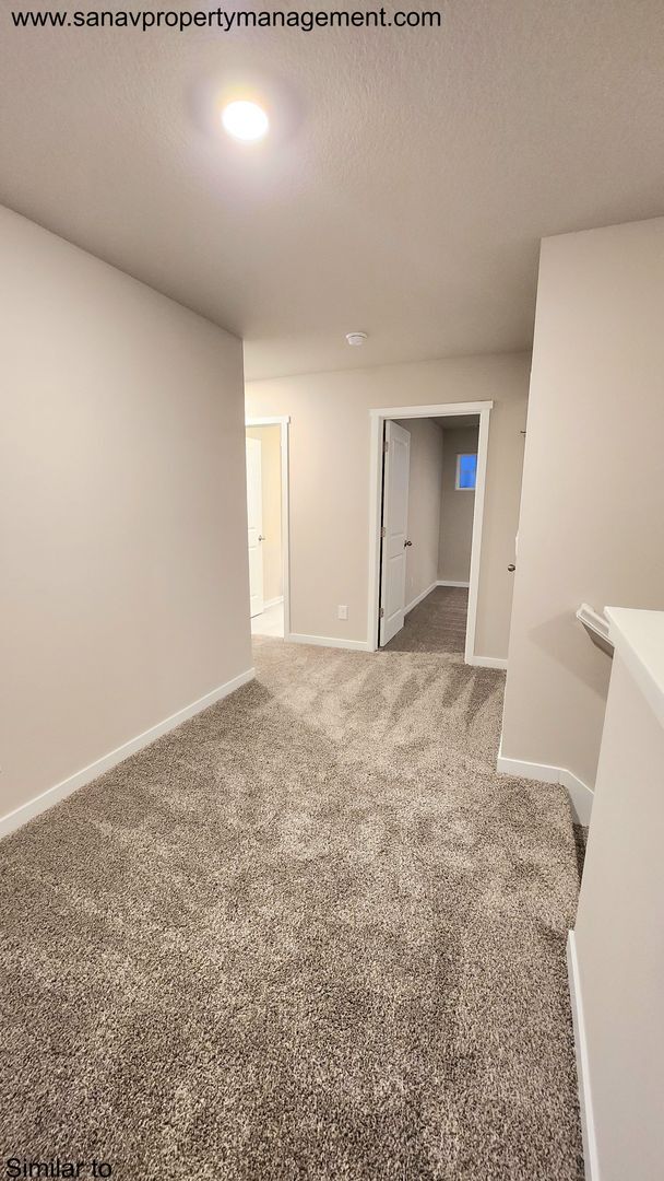Building Photo - Modern 4BR Home Near Great Western Bike Trail | West Des Moines