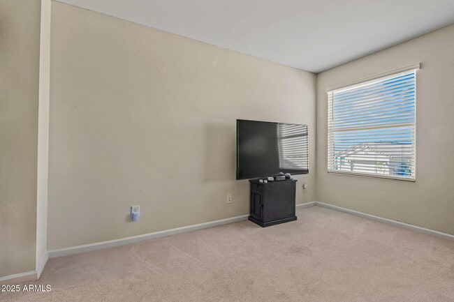 Building Photo - 17809 W Country Club Terrace
