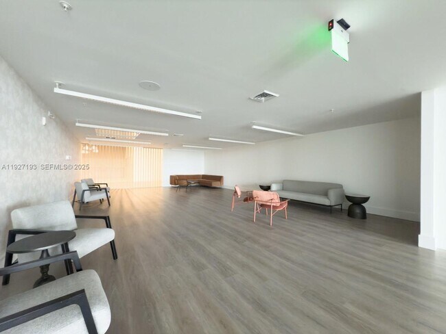 Building Photo - 7751 NW 107th Ave