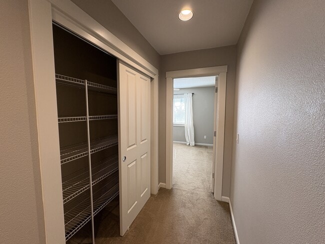 Building Photo - 10630 SW Kable St