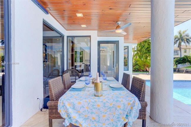 Building Photo - 750 Marine Dr