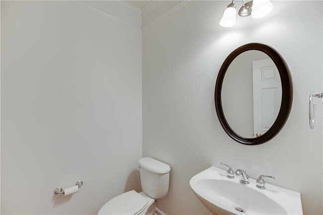 Building Photo - 2777 Loftview Square